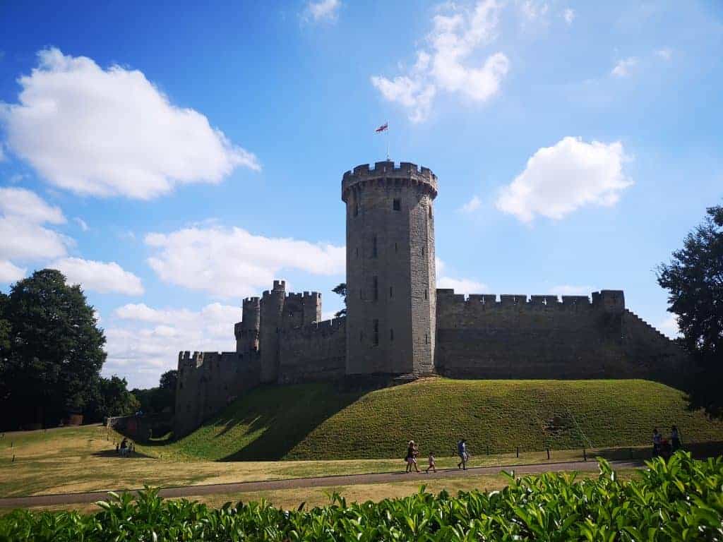 Warwick Castle - The Horrible Histories maze - Merlin Annual Pass ...