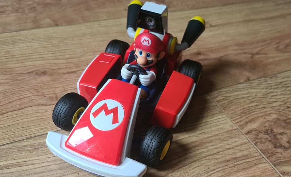 4 Reasons You Should Play 'Mario Kart Live: Home Circuit' And 4