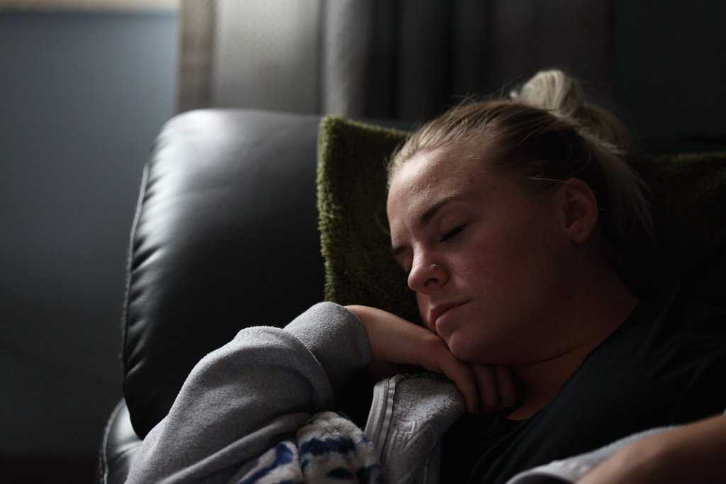 a asix tips for women who have trouble sleeping scaled